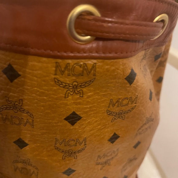 MCM Authentic Bucket Bag - Picture 5 of 9
